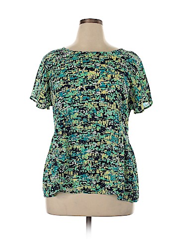 a.n.a. A New Approach Short Sleeve Blouse (view 1)