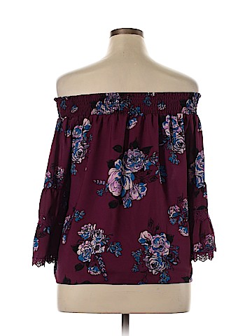 Xhilaration 3/4 Sleeve Blouse (view 2)