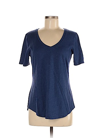 Victoria's Secret Short Sleeve T-Shirt (view 1)