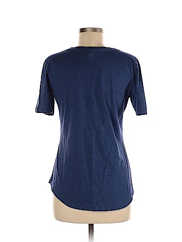 Victoria's Secret Short Sleeve T-Shirt (view 2)