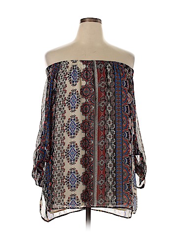 Grayson & Dunn 3/4 Sleeve Blouse (view 1)