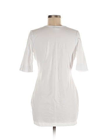 Venus Short Sleeve T-Shirt (view 2)