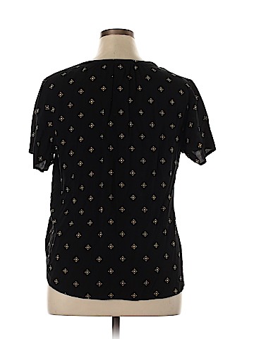 Old Navy Short Sleeve Blouse (view 2)