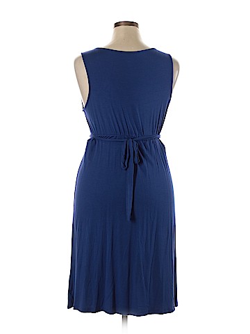 Liz Lange Maternity Casual Dress (view 2)
