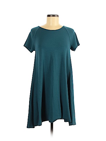 Old Navy Casual Dress (view 1)