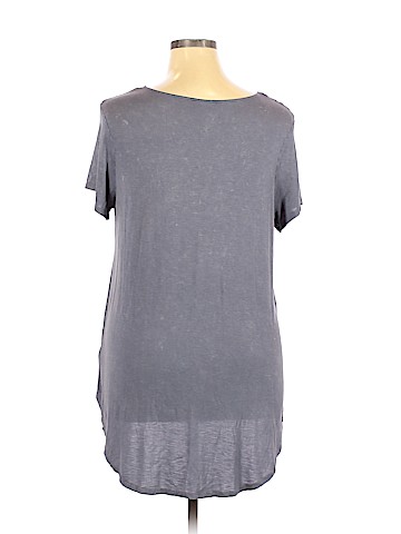 Ava & Viv Short Sleeve Top (view 2)