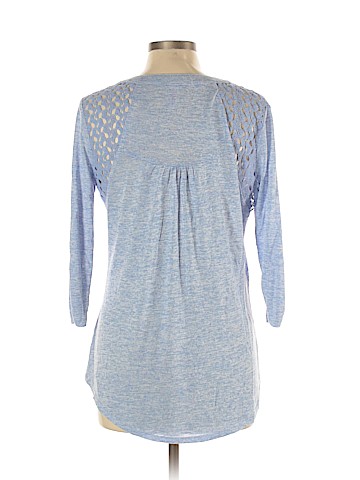 No Boundaries 3/4 Sleeve Top (view 2)