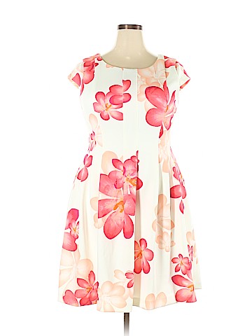 Calvin Klein Casual Dress (view 1)