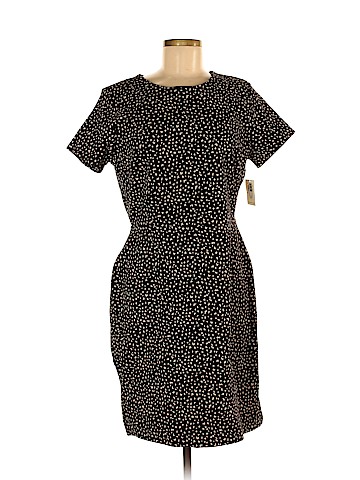 Old Navy Casual Dress (view 1)
