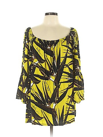 Lola 3/4 Sleeve Top (view 1)