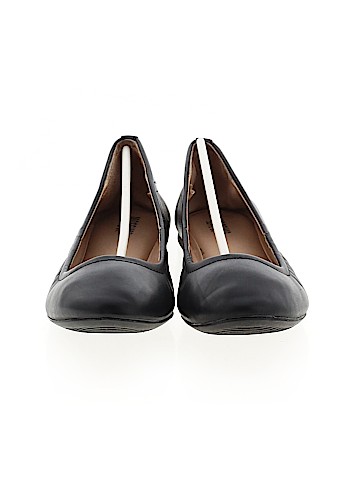 Mossimo Supply Co. Flats (view 2)