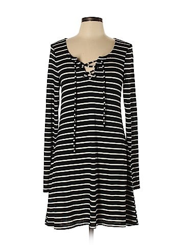 About A Girl Casual Dress (view 1)