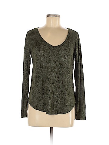 American Eagle Outfitters Pullover Sweater (view 1)