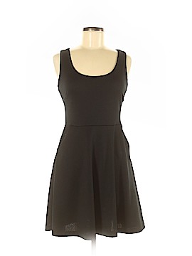 Kardashian Kollection Size Med