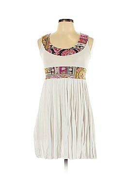 Romeo & Juliet Couture Size Lg