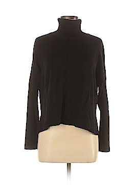 Feel The Piece Turtleneck Sweater
