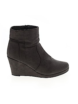 Journee Collection Size 8 1/2
