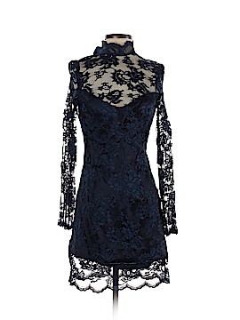 Moda International Size 4