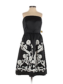 White House Black Market Size 6