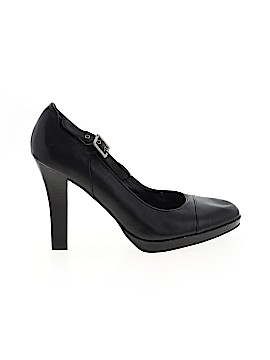 Simply Vera Vera Wang Size 9