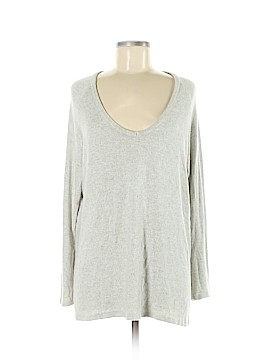 Brandy Melville Pullover Sweater