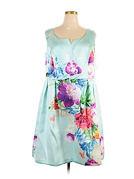 Luxe by Carmen Marc Valvo Size 20 Plus