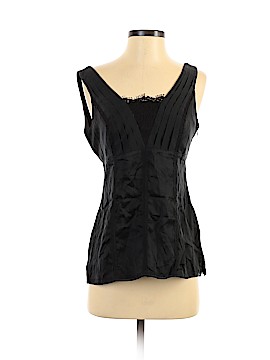 White House Black Market Size 2