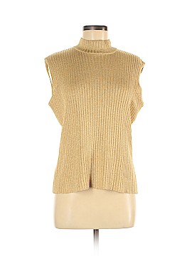 St. John Collection Size Med