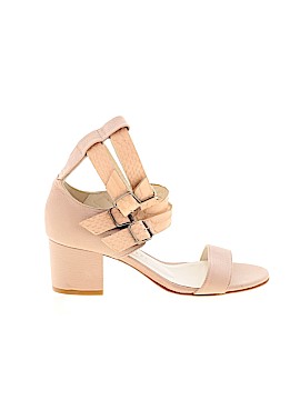 Freda Salvador Size 5 1/2