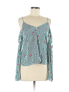 exclusive women's clothing