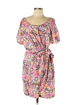Seamline Cynthia Steffe Size 10
