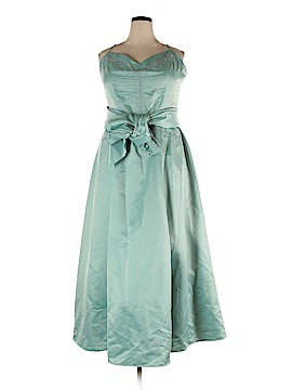 David's Bridal Size 20 Plus