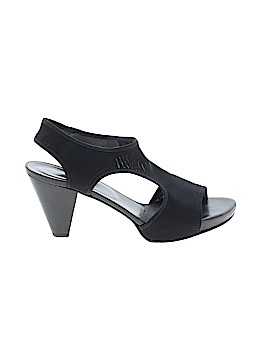 Stuart Weitzman Size 9 1/2