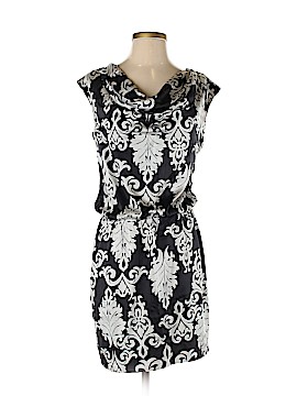White House Black Market Size XS