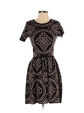 Romeo & Juliet Couture Size Sm