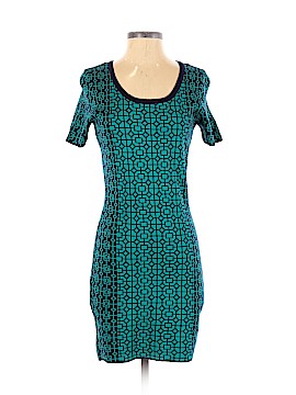 Romeo & Juliet Couture Size Sm