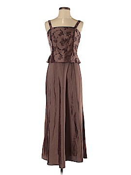 Jessica Howard Size 4 Petite