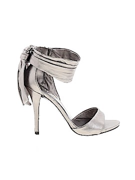 GUESS by Marciano Size 7 1/2