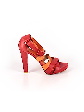 Stuart Weitzman Size 6 1/2