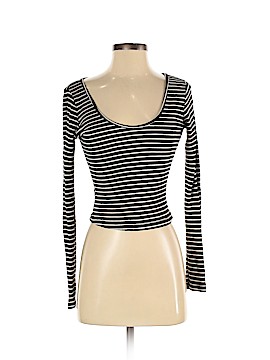Brandy Melville Long Sleeve T-Shirt