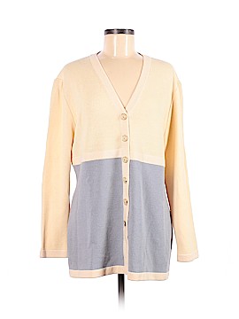 St. John Collection Size Med