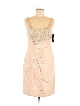 Carmen Marc Valvo Size 6