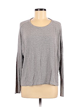 Brandy Melville Pullover Sweater