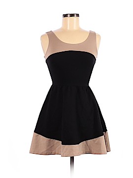 Red Saks Fifth Avenue Size XS