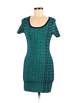 Romeo & Juliet Couture Size Sm