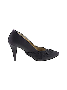Yves Saint Laurent Size 7