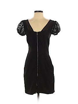 Laundry by Shelli Segal Size 0