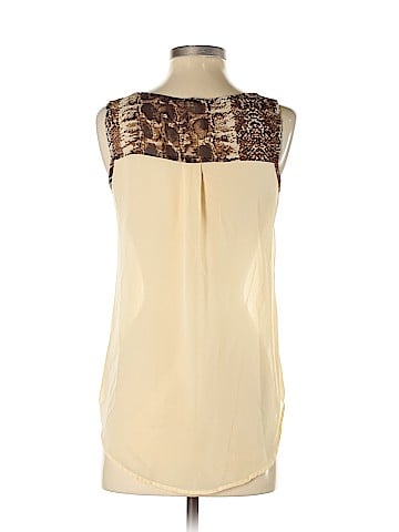 Edge Sleeveless Blouse (view 2)