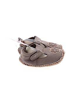 Luvable Friends Size 6-12 mo