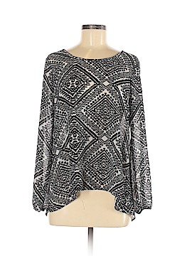 Charming Charlie Size Med